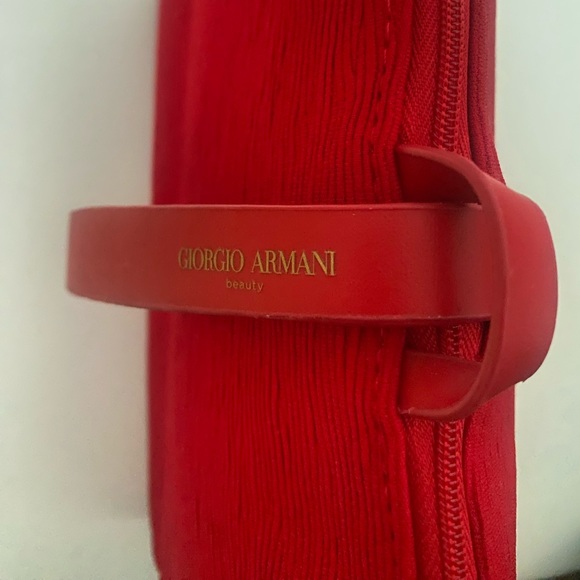 Authentic Giorgio Armani Beauty Makeup Bag - Picture 14 of 14